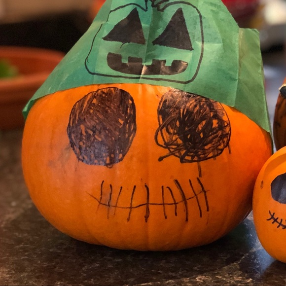 Meet your Posher, Wendy - Picture 1 of 1